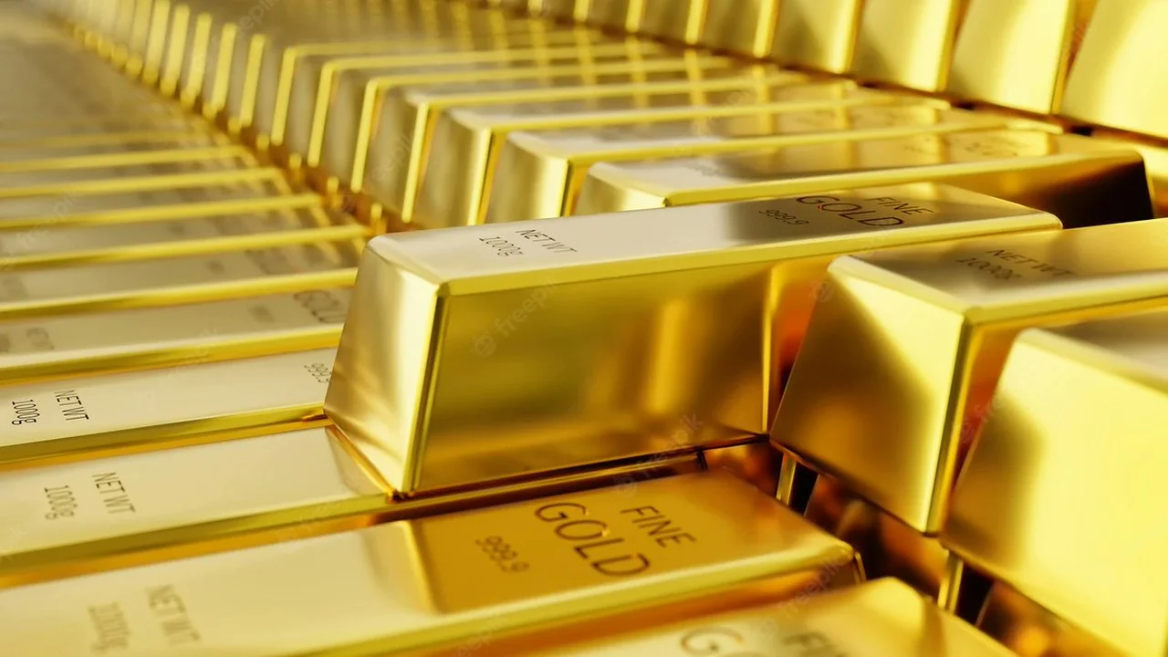 تأثير الدولار والبترول يوقف صعود الذهب مع توقعات بملامسة 6000 دولار مستقبلاً